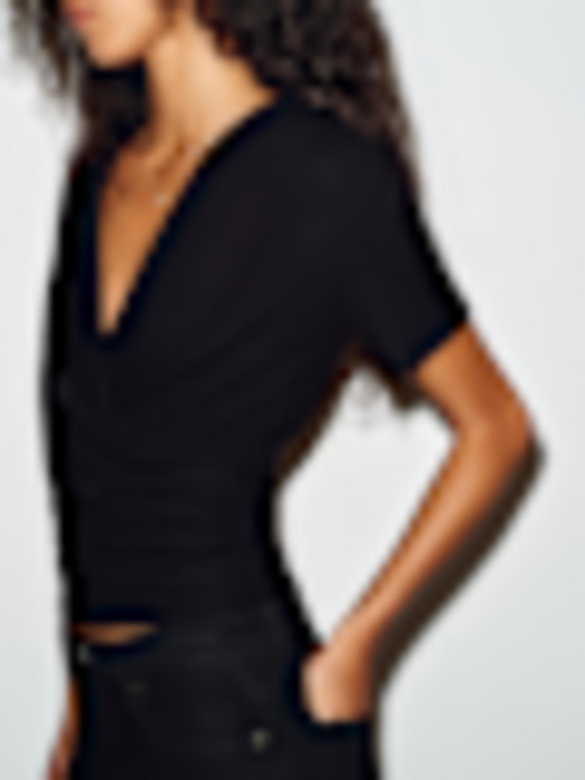 Larah Knit Top - thumbnail 3