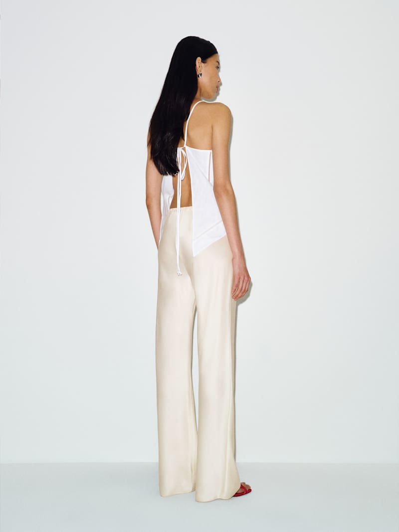 Gale Satin Mid Rise Bias Short Pant