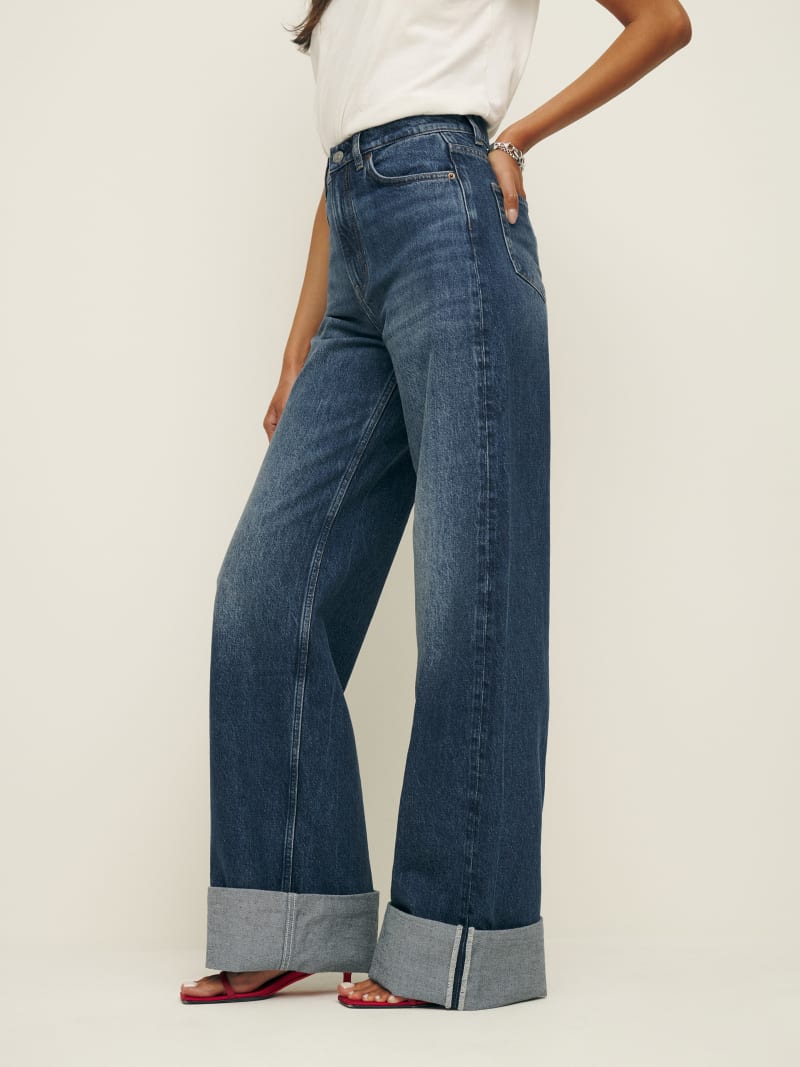 Wide leg cuffed jeans 2025