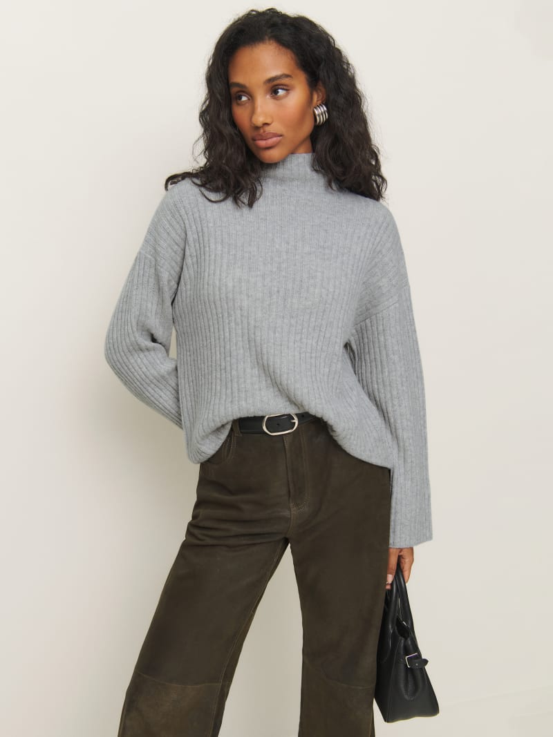 Lawson Oversized Cashmere Turtleneck