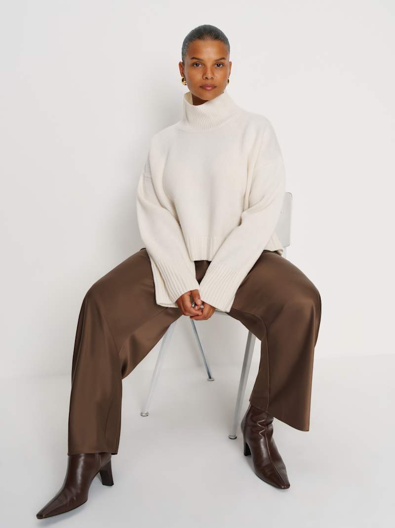 Gale Satin Mid Rise Bias Pant Es