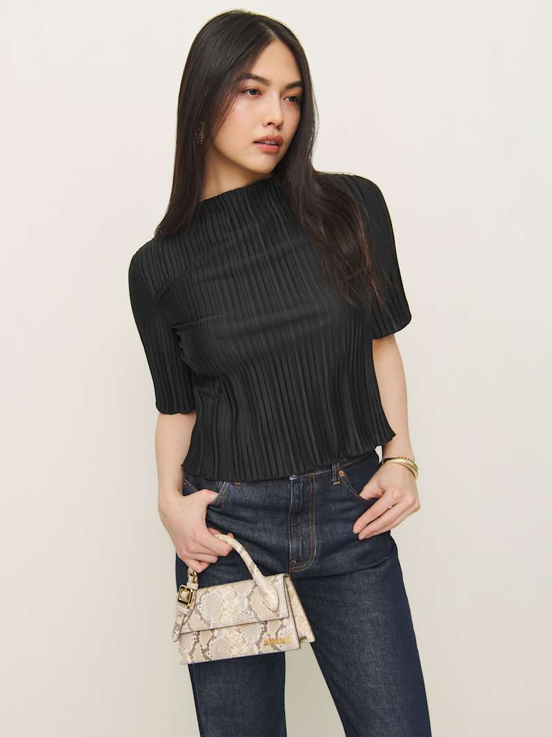 トップス REFORMATION Kemmy Black Top 1312294.1.BLACK?_s=RAABAB0