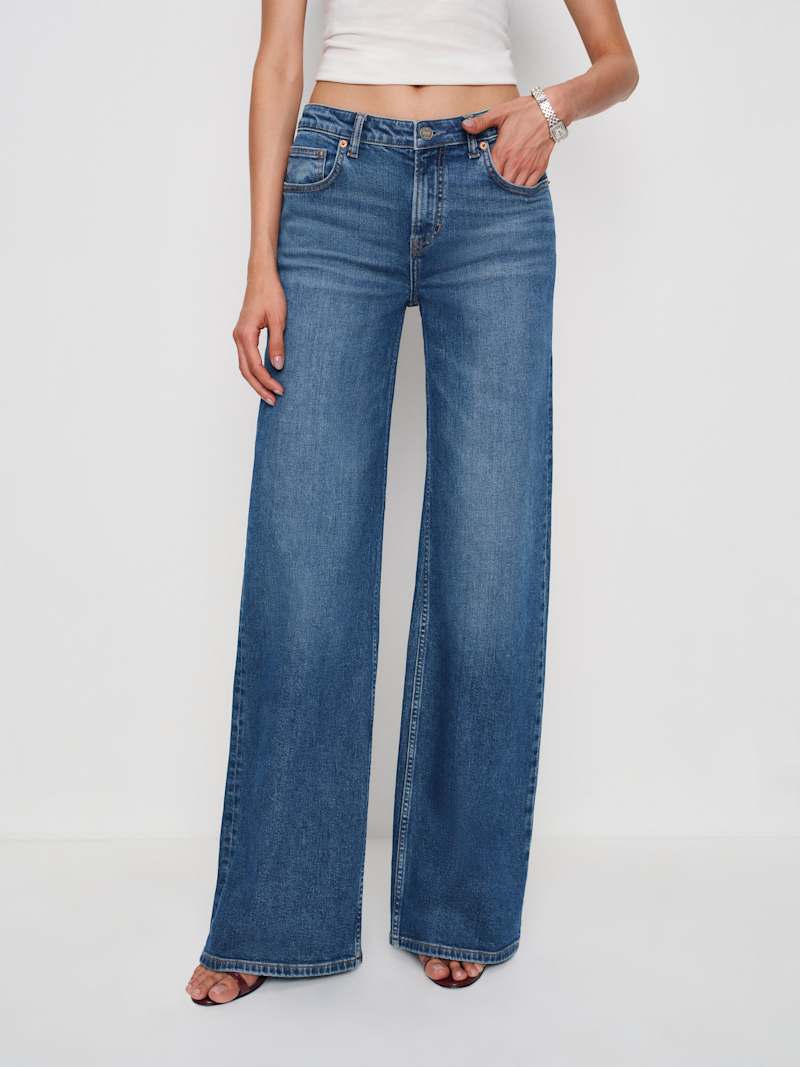 Greta Super Stretch Low Rise Wide Leg Short Jeans