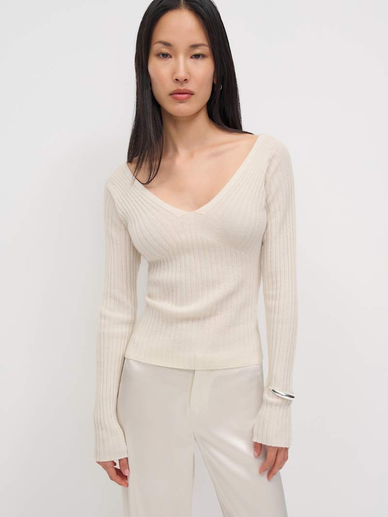 Shania Cashmere Sweater from Reformation - $218
