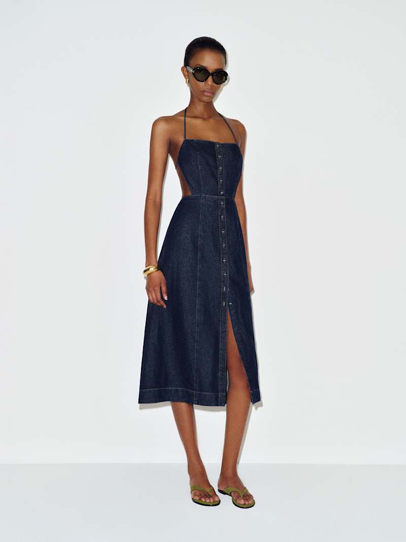 reformation denim dress Delia Mini - Blue Let those legs out. Reformation denim dress S (4-6)