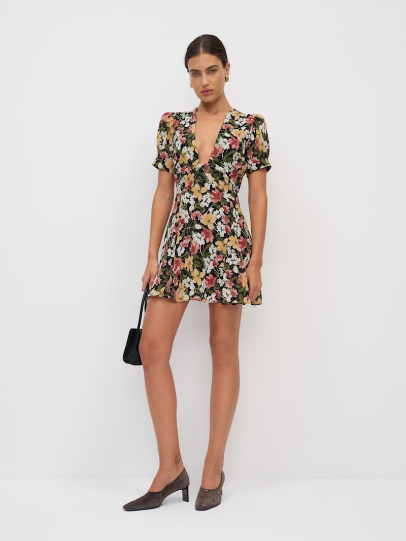 Akaia Dress