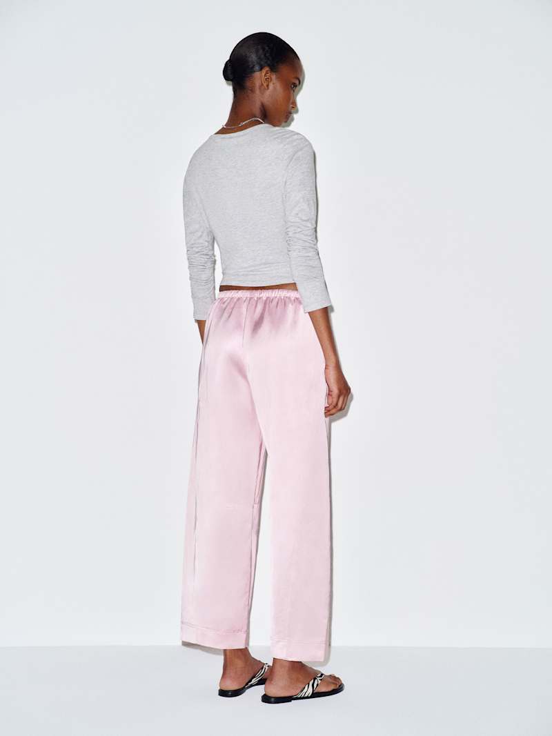 Elara Pant
