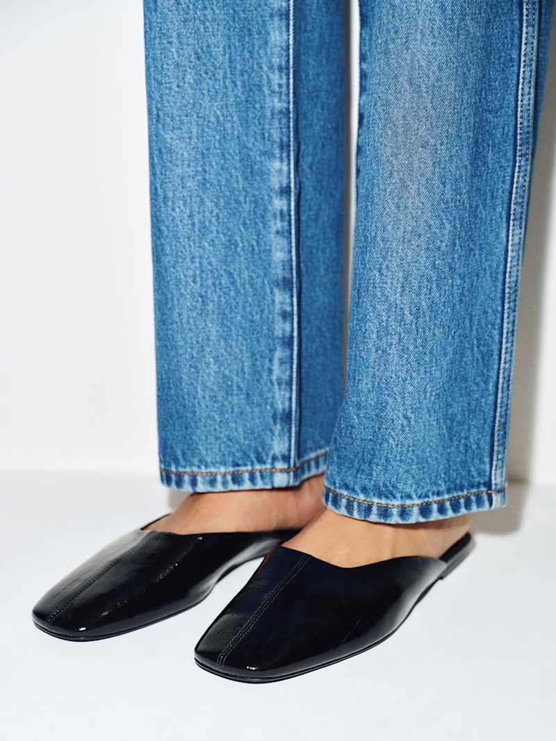 Inez Flat Mule