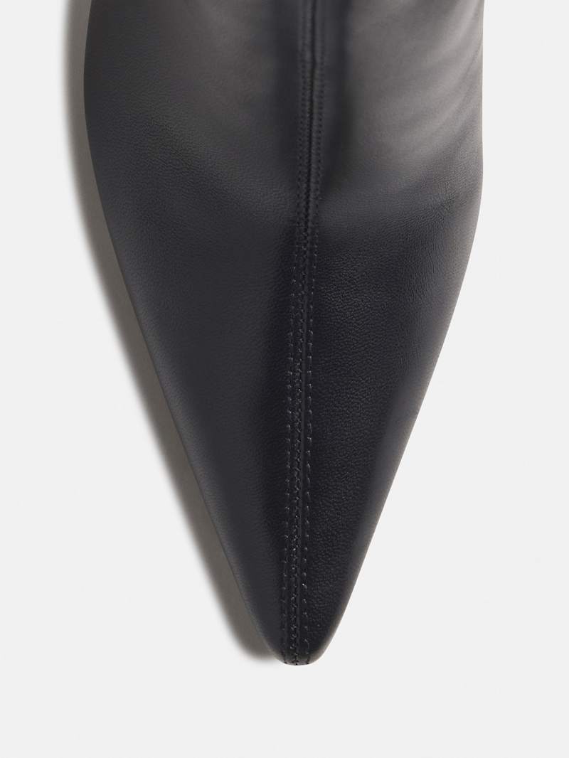 Pierce Knee Boot