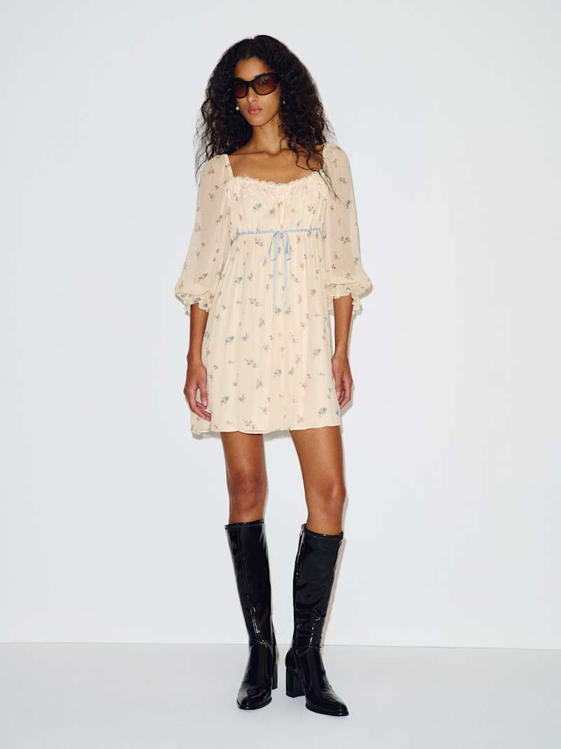 Reformation Coupons & Promo Codes – October 2026: 10% Sign-Up Offer, Free Shipping and No-Fee Exchanges