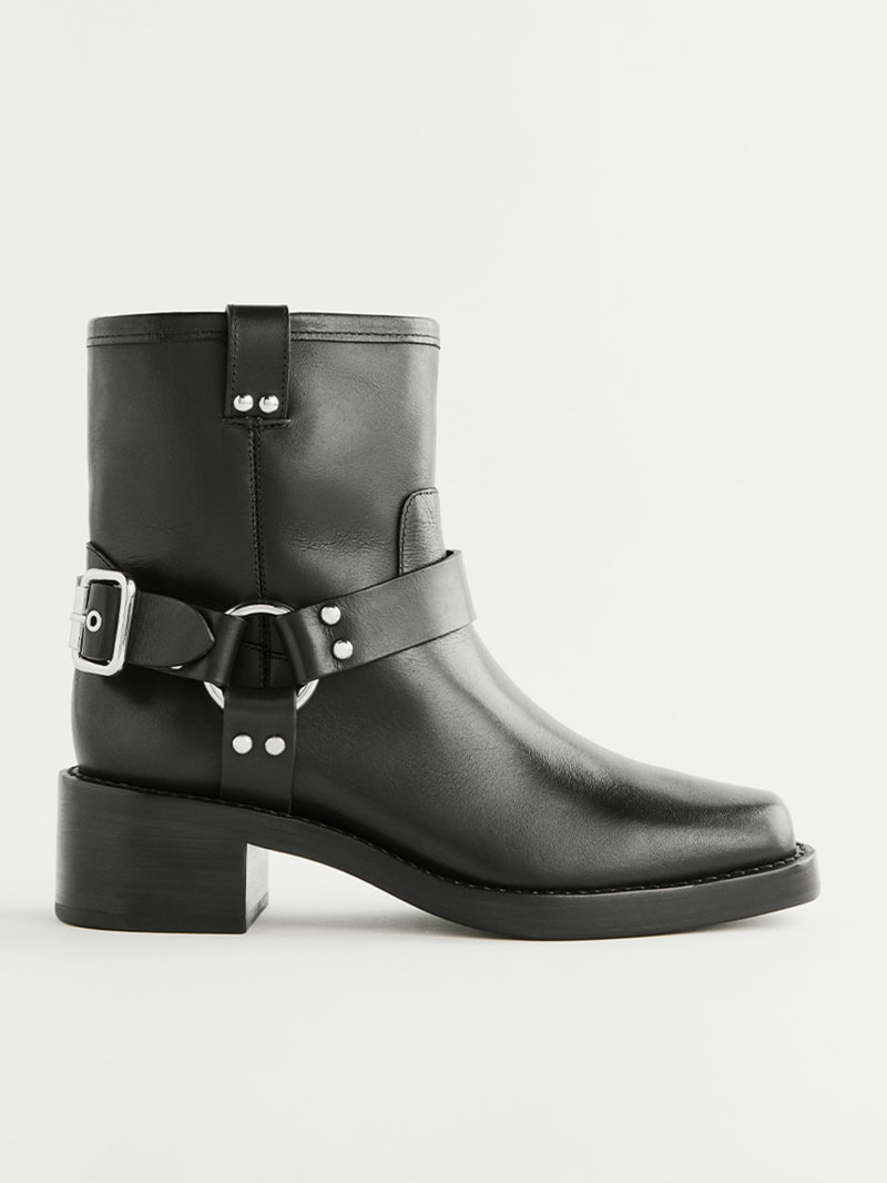 Foster Ankle Boot - Sustainable Shoes | Reformation