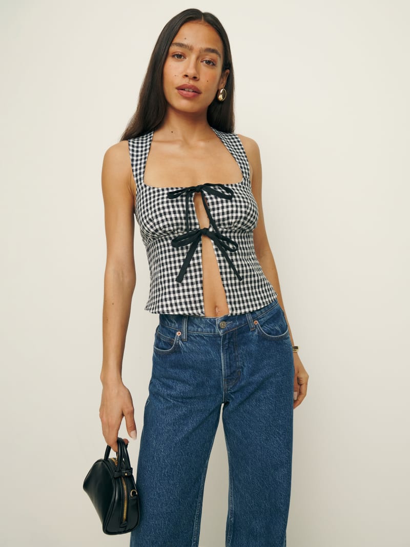 the Awakea short sleeves Linen Top