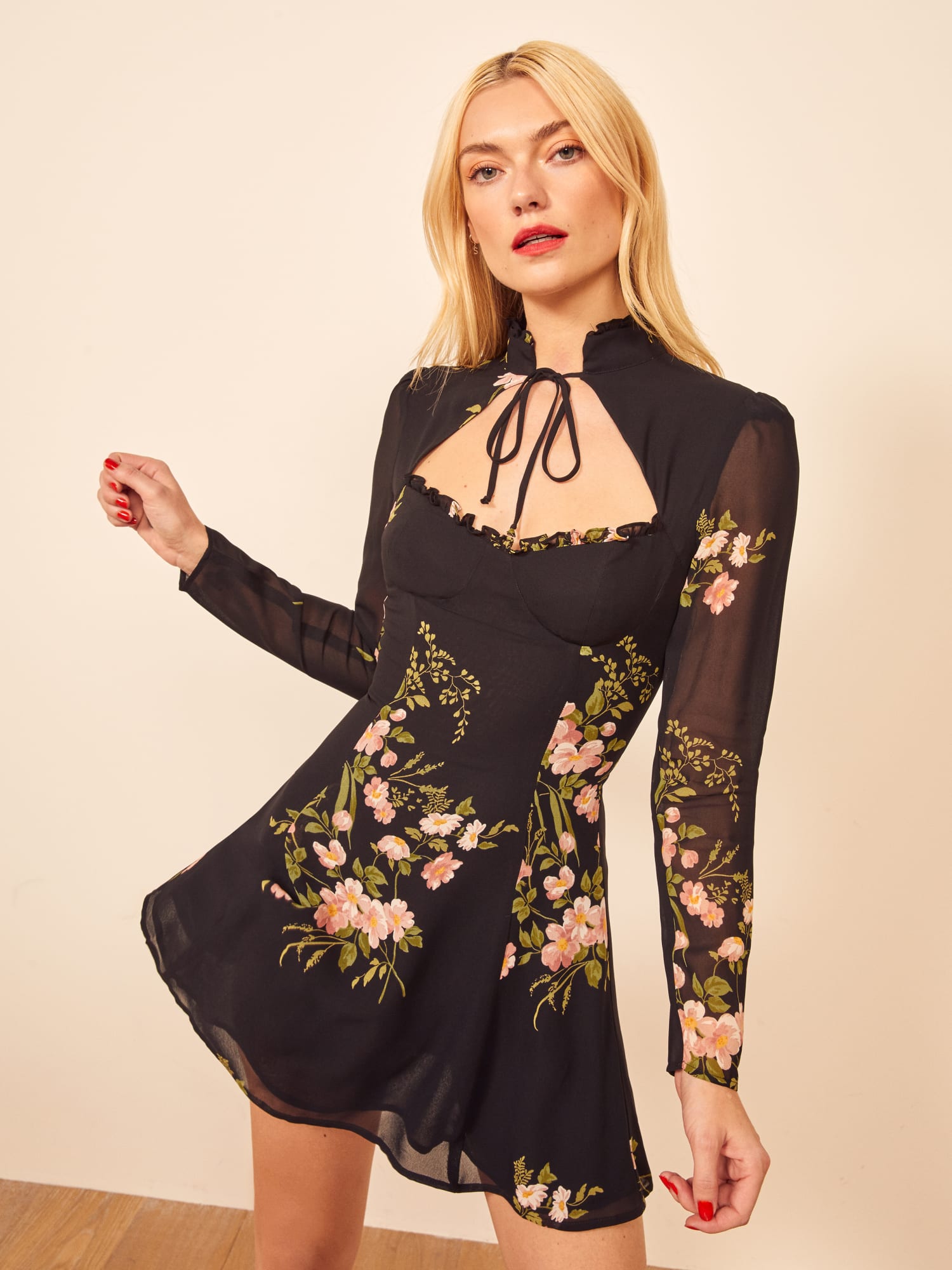 Vivianne deals dress reformation