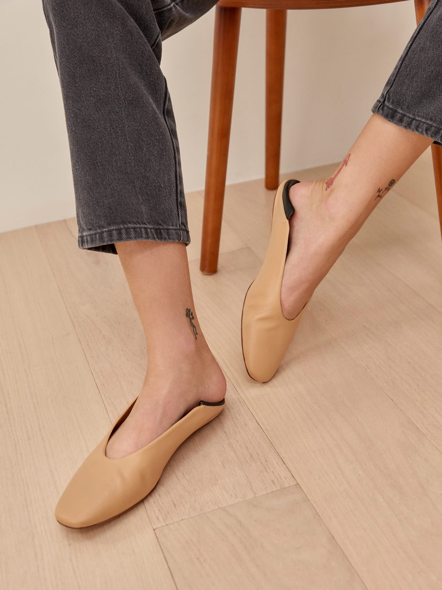 Glove flat shoes sale
