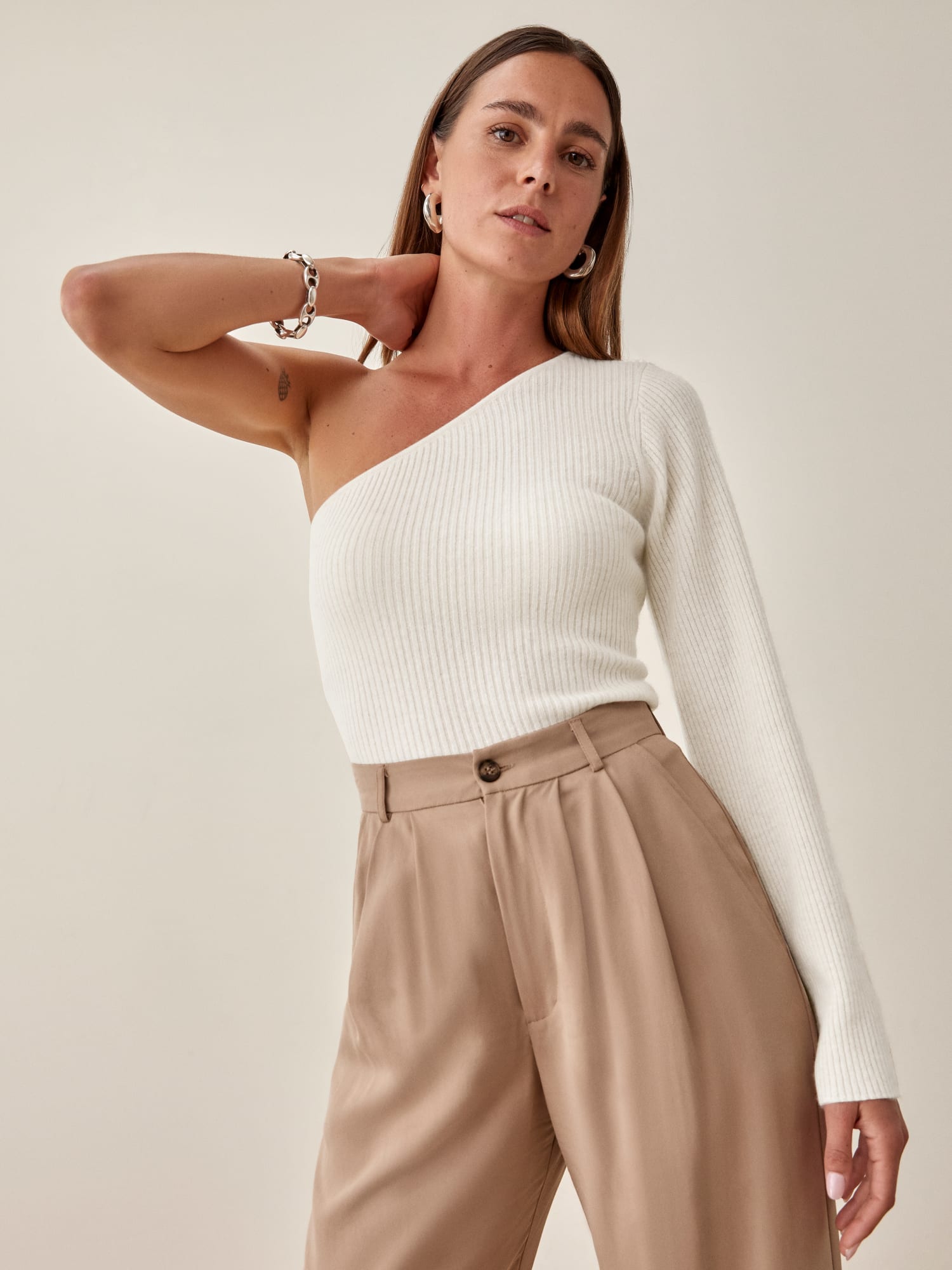 Te Productiviteit item Santo Cashmere One Shoulder Sweater - Sustainable Sweaters | Reformation