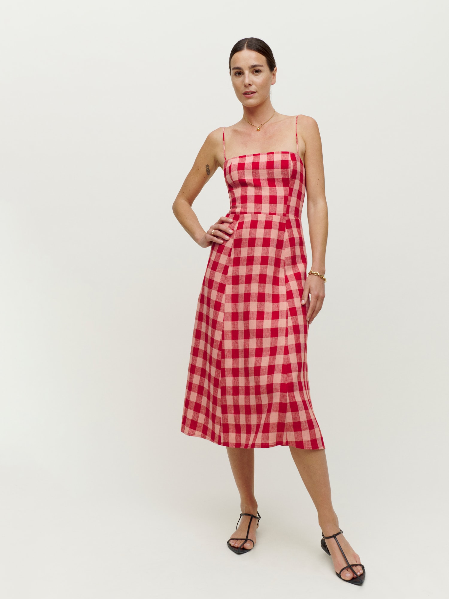 Christen dress online
