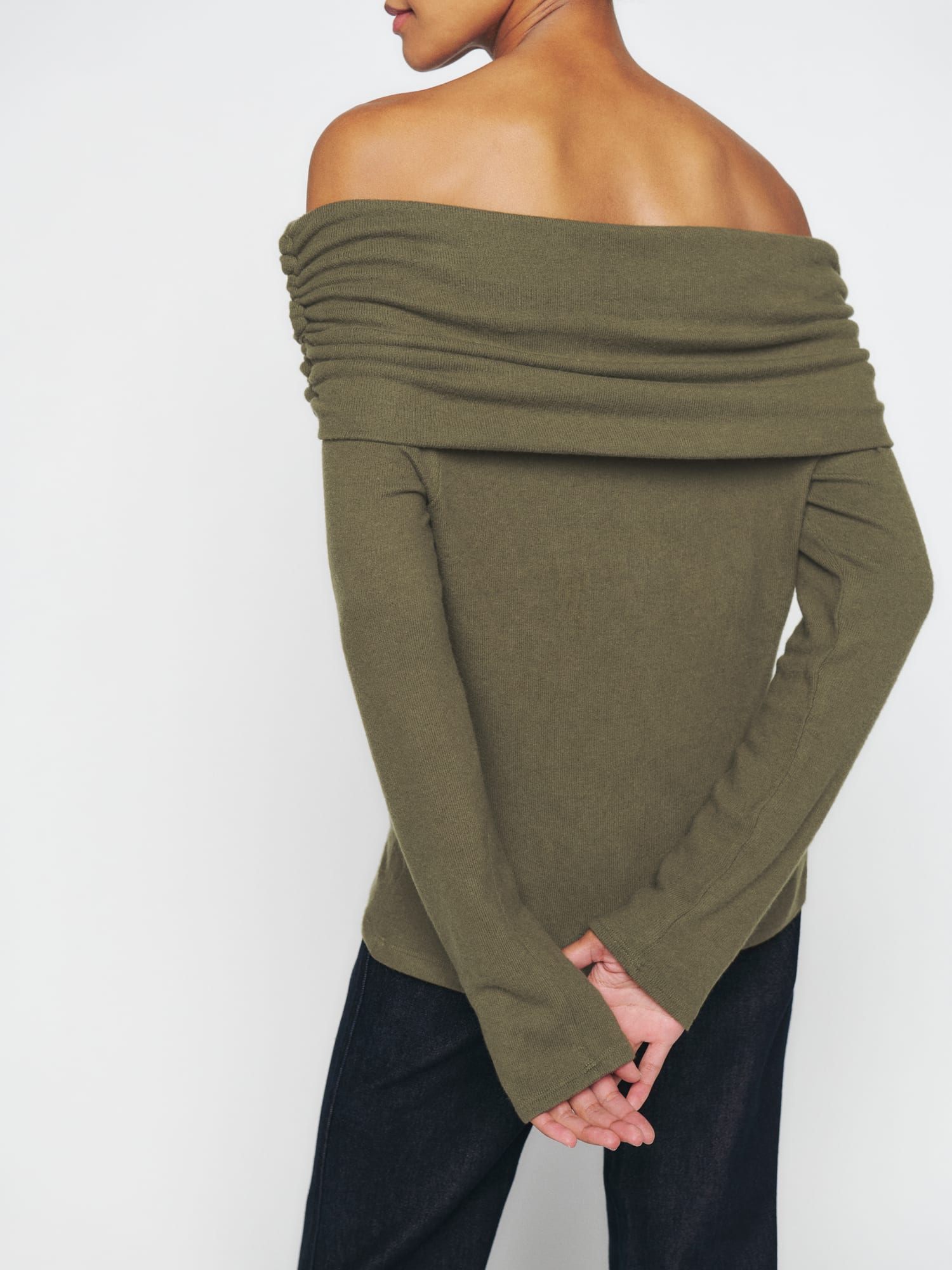 Reformation off deals the shoulder top