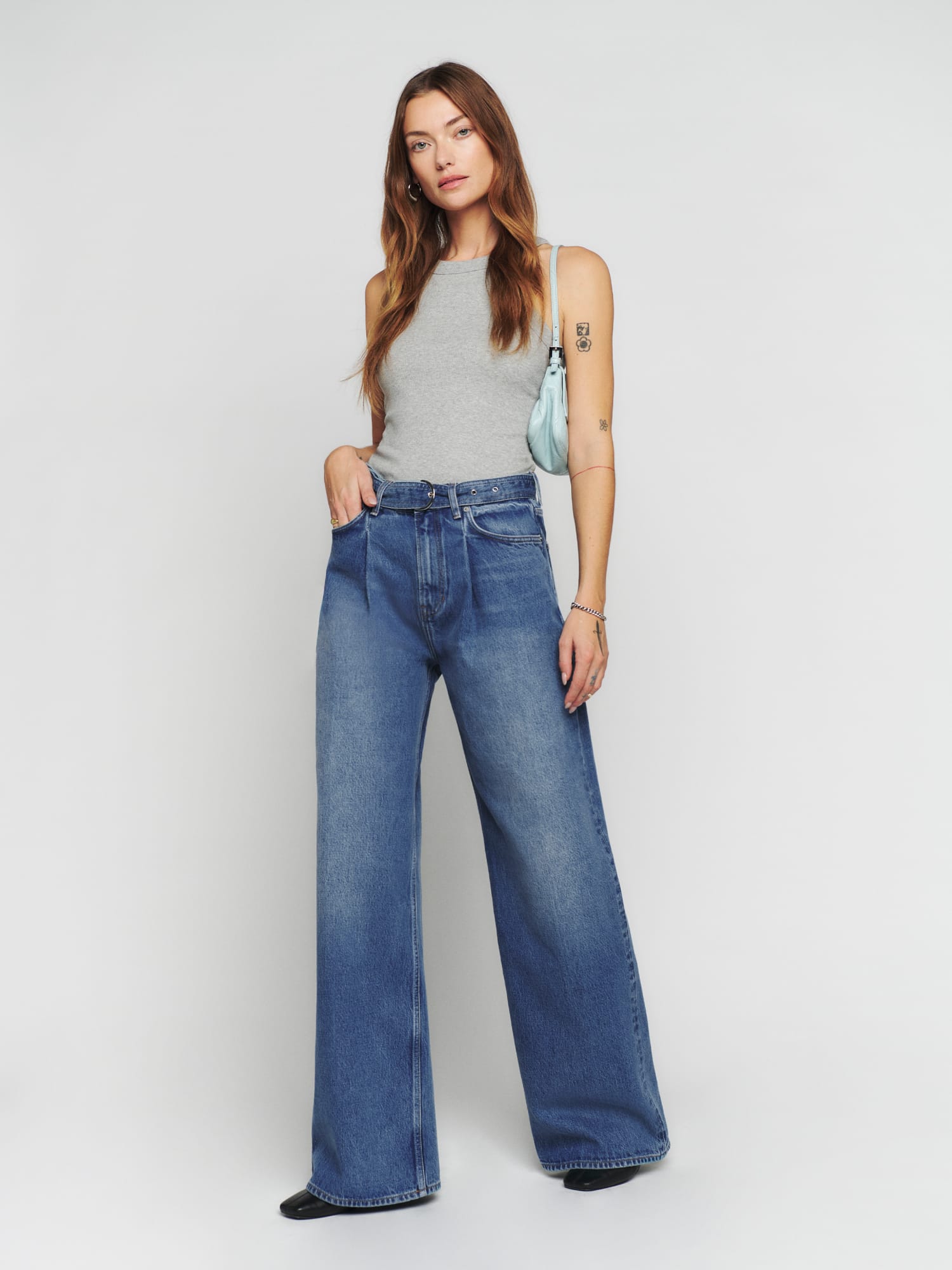 Reformation flare jeans 2025