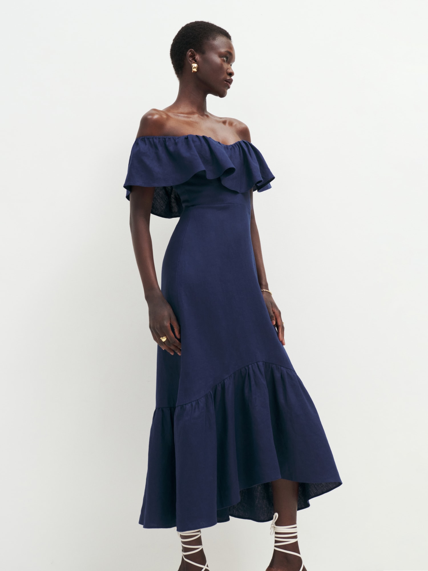 7 Dreamy Wedding Guest Dresses From Reformation: Try-On - The Mom Edit