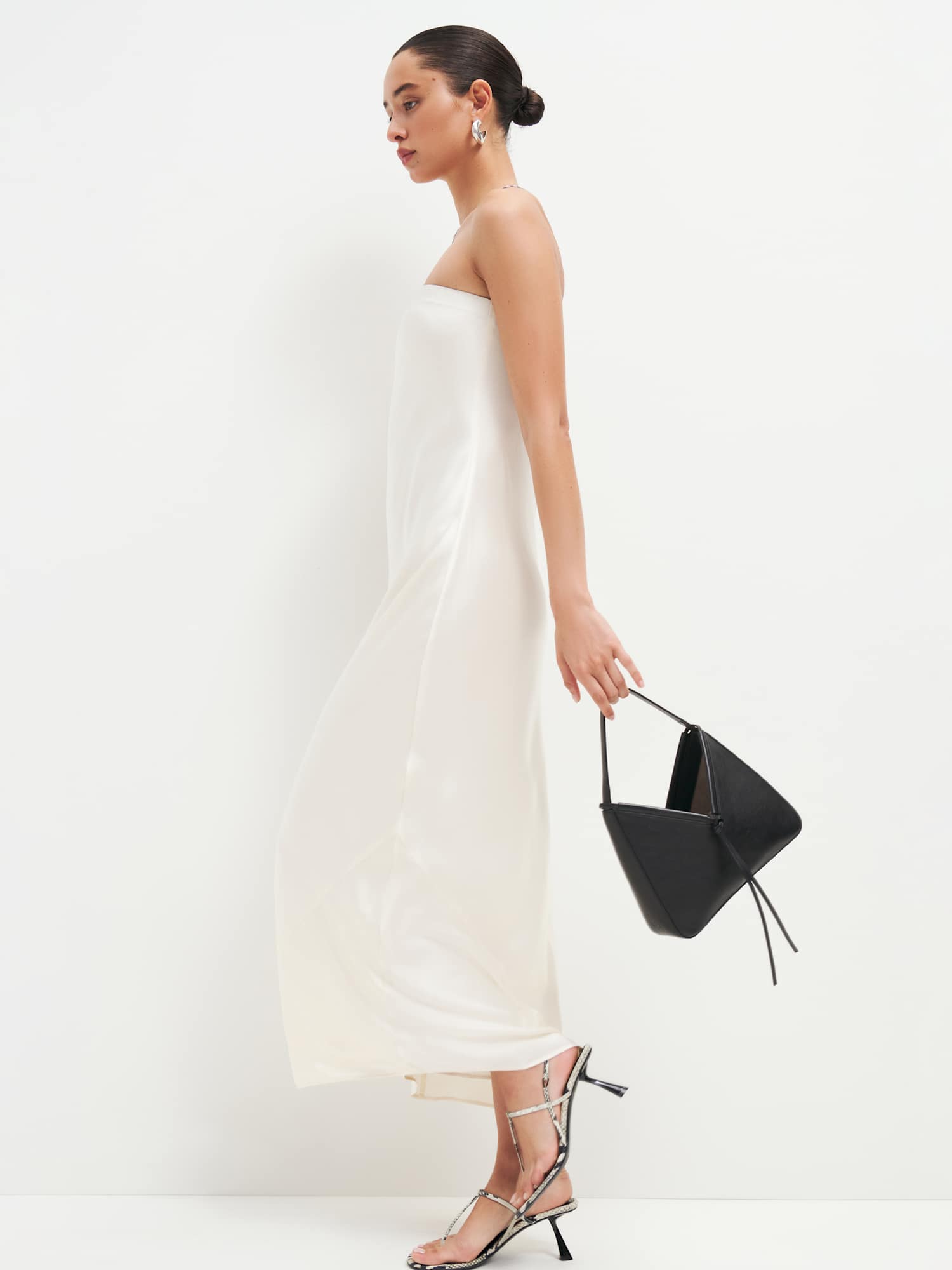 Medium Chiara Convertible Bag Reformation