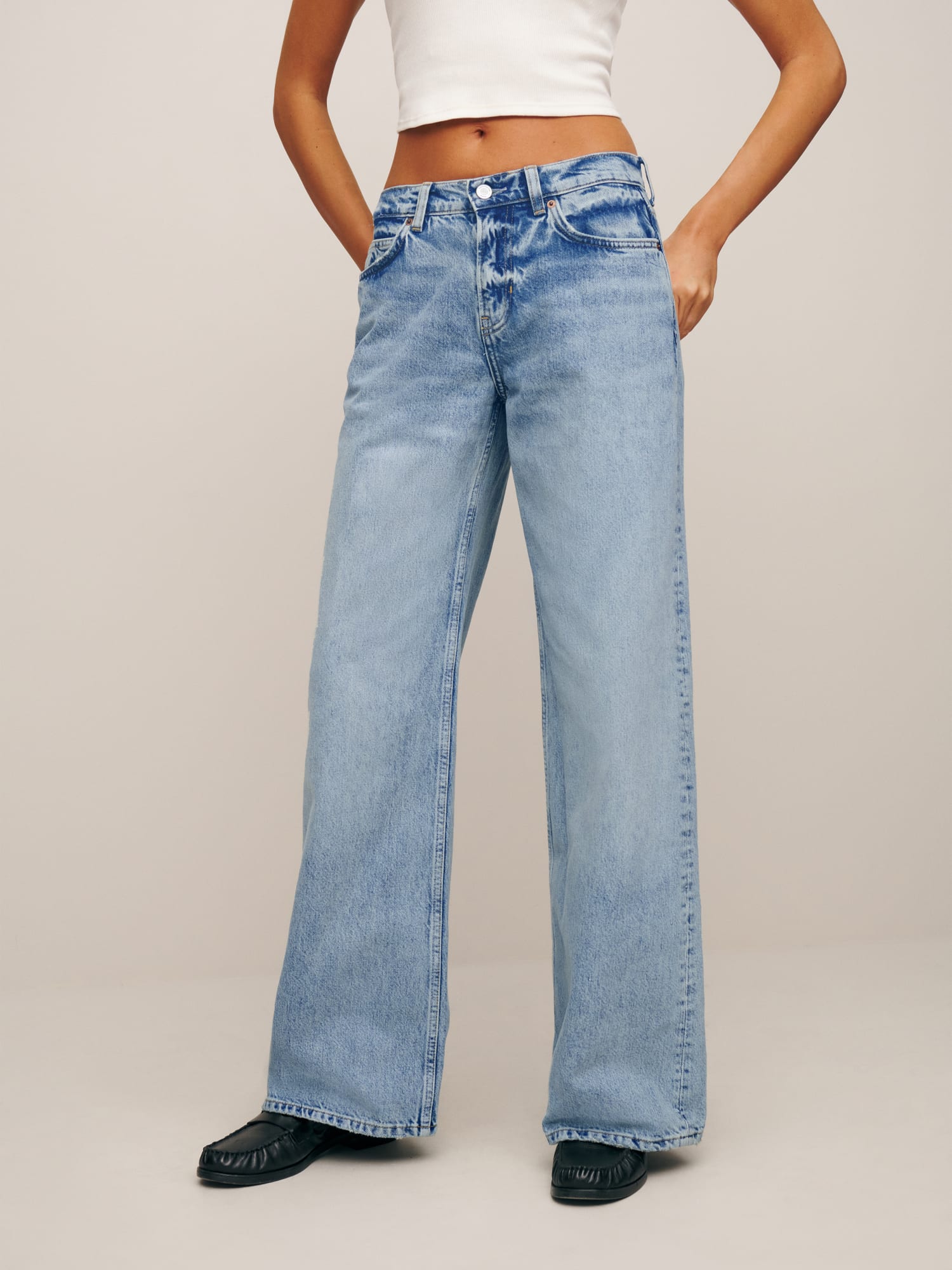 Wideleg mid-rise jeans - Women