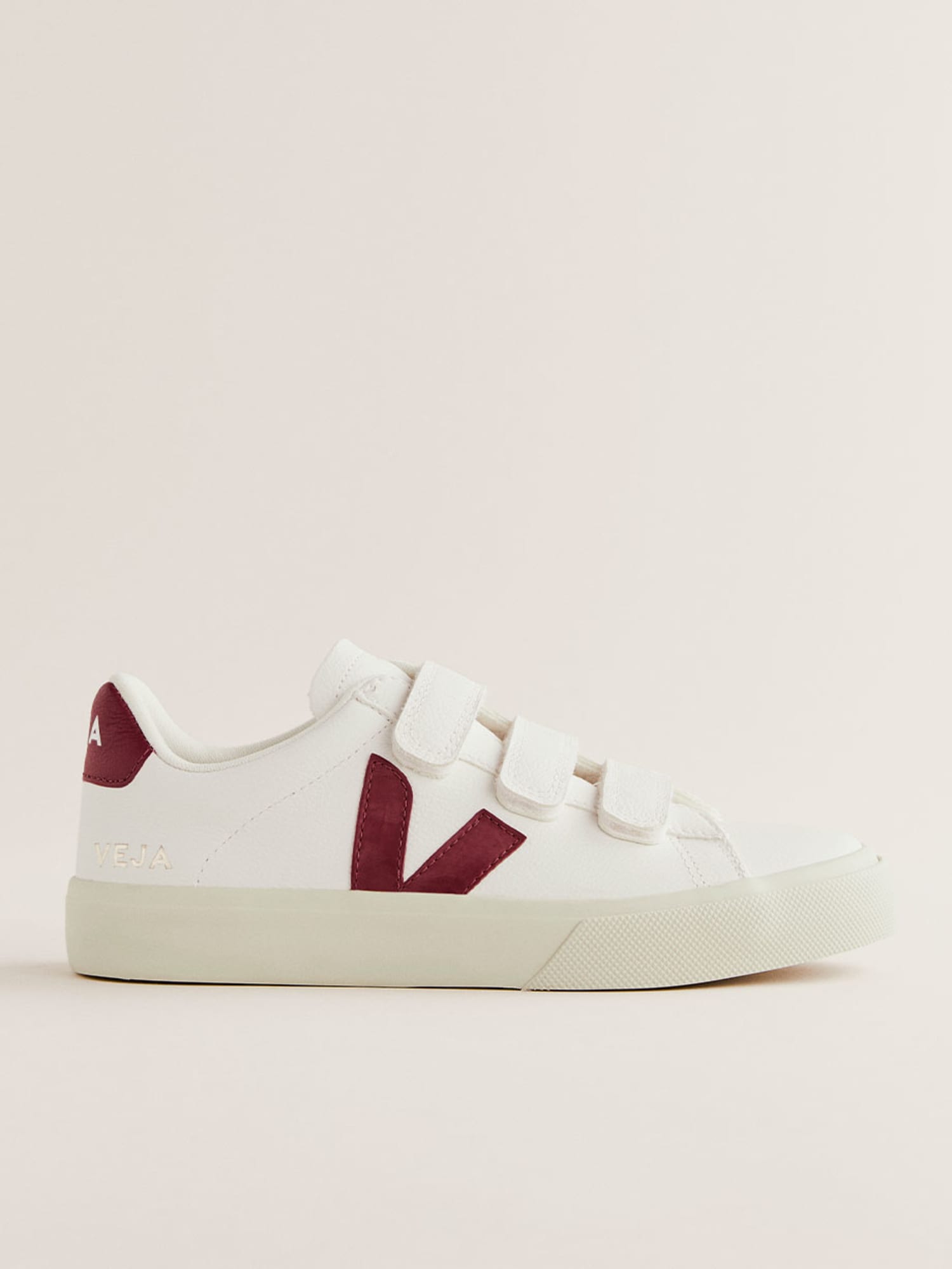 Veja 3 lock extra white sales