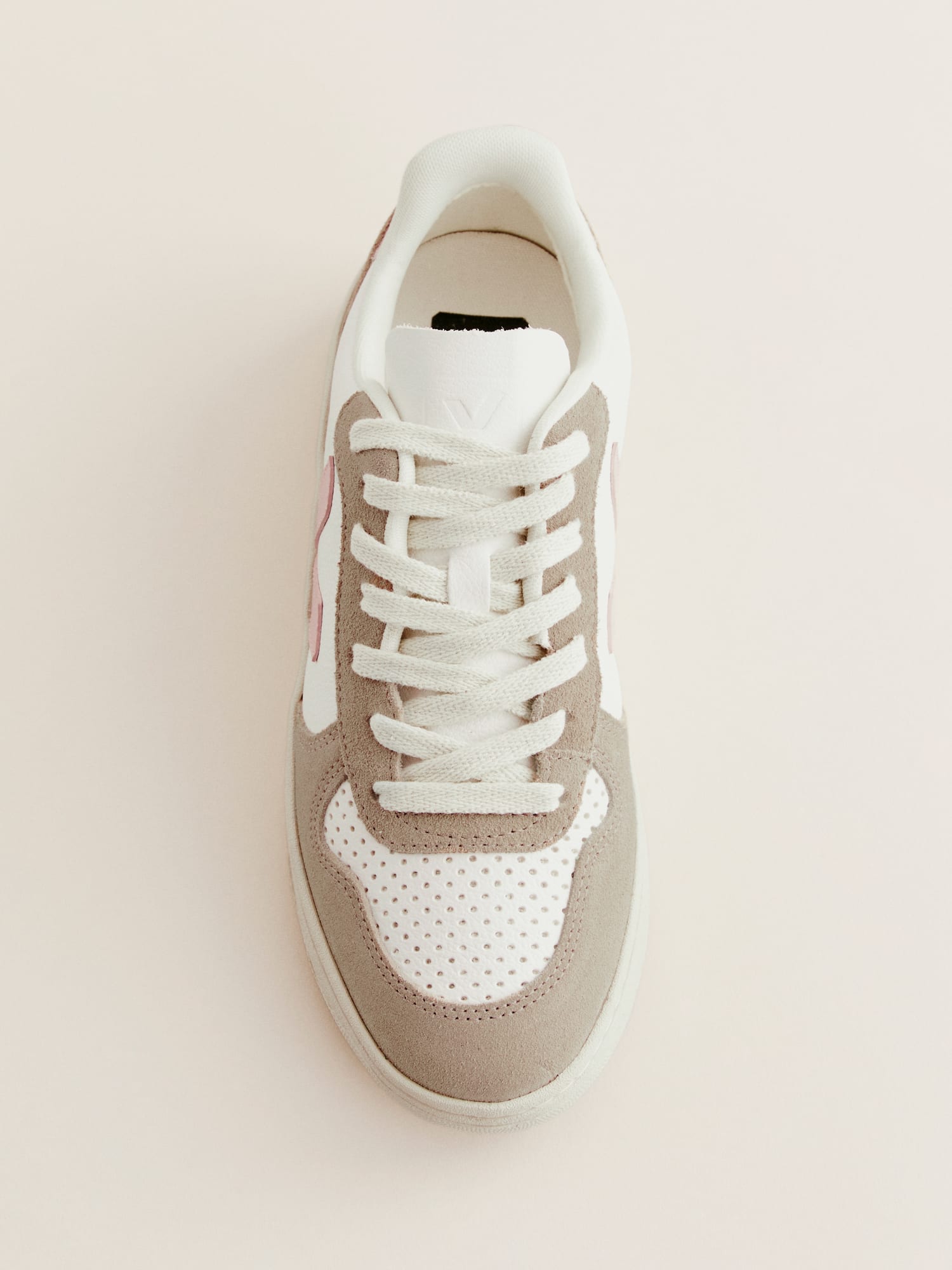 Veja leather extra white sales