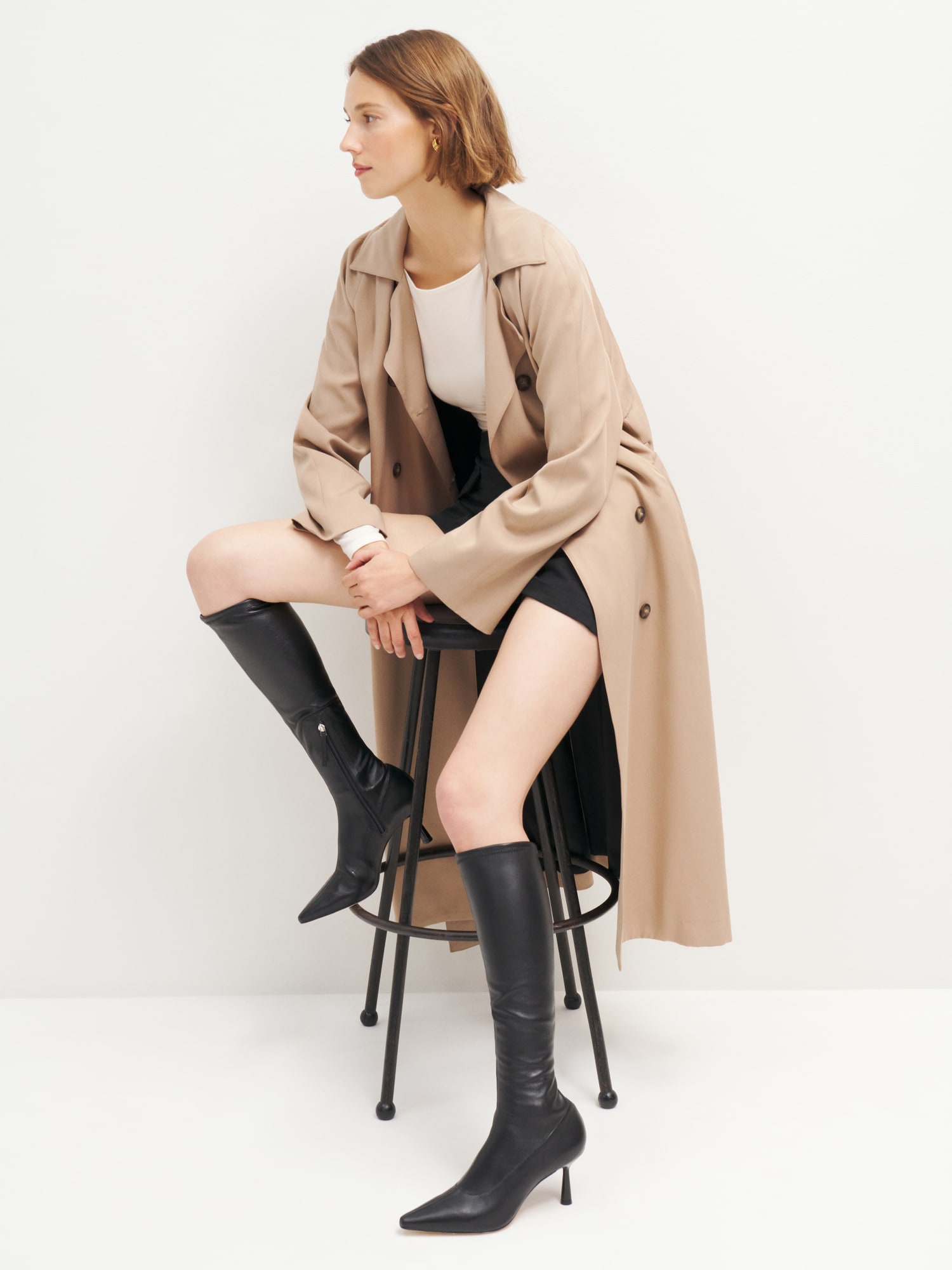 Leather knee 2025