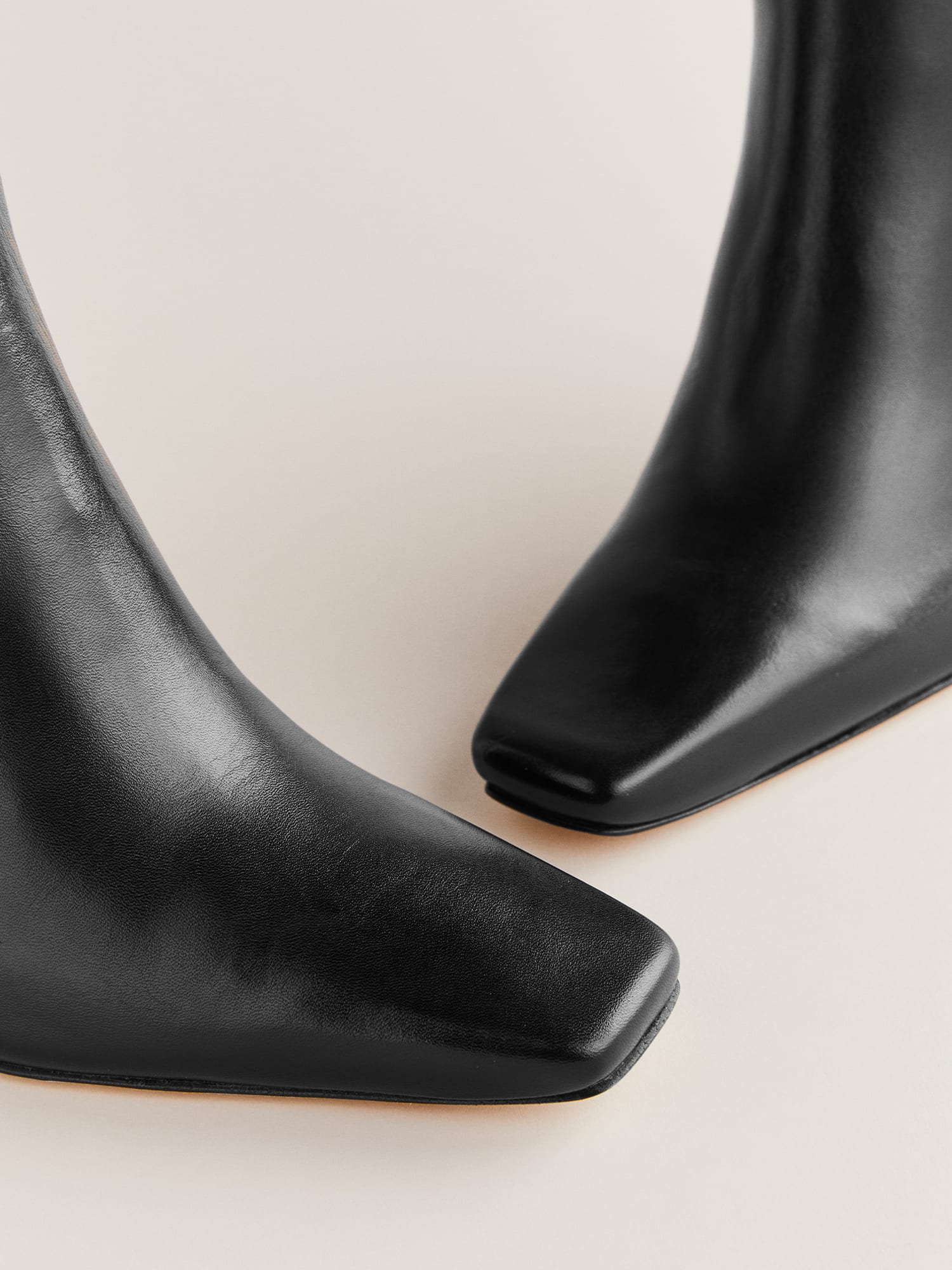 The regan boot in suede discount