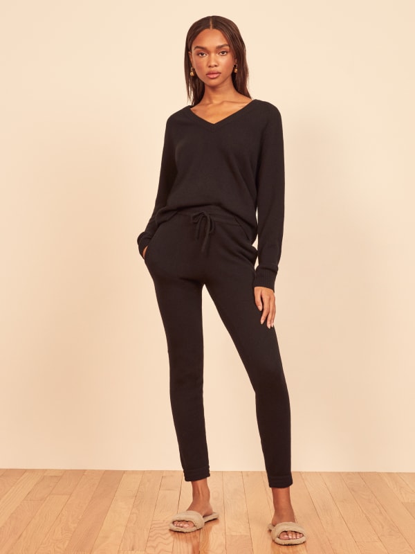 Cashmere Relaxed V-neck