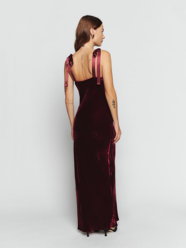 Petites Nya Velvet Dress