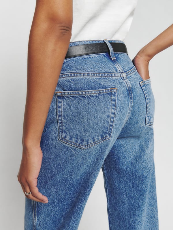 Val 90s Mid Rise Straight Jeans