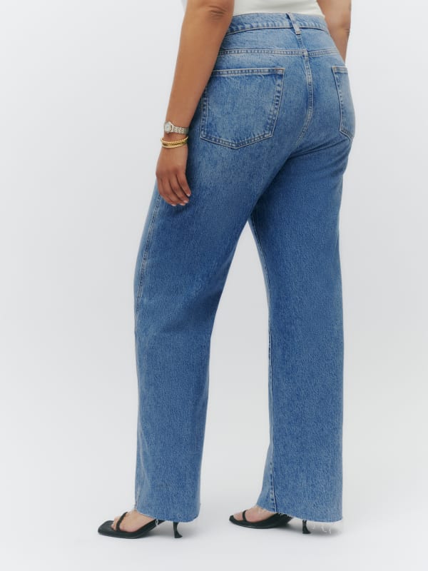 Val 90s Mid Rise Straight Jeans