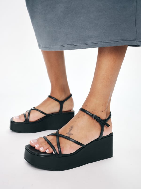 Zolanda Platform Sandal