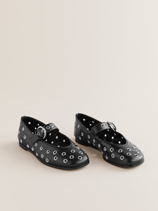 Bailey Grommet Ballet Flat