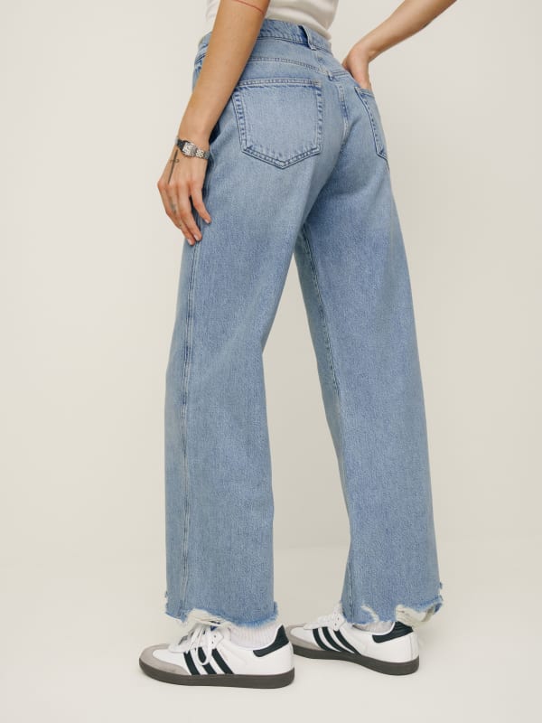 Val 90s Mid Rise Wide Leg Cropped Jeans