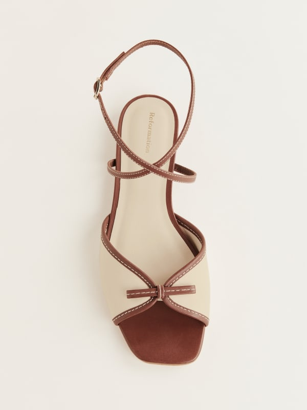 Gladys Flat Sandal