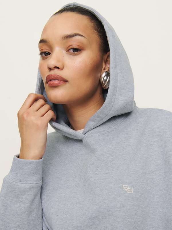 
                    Tessa Hoodie
                