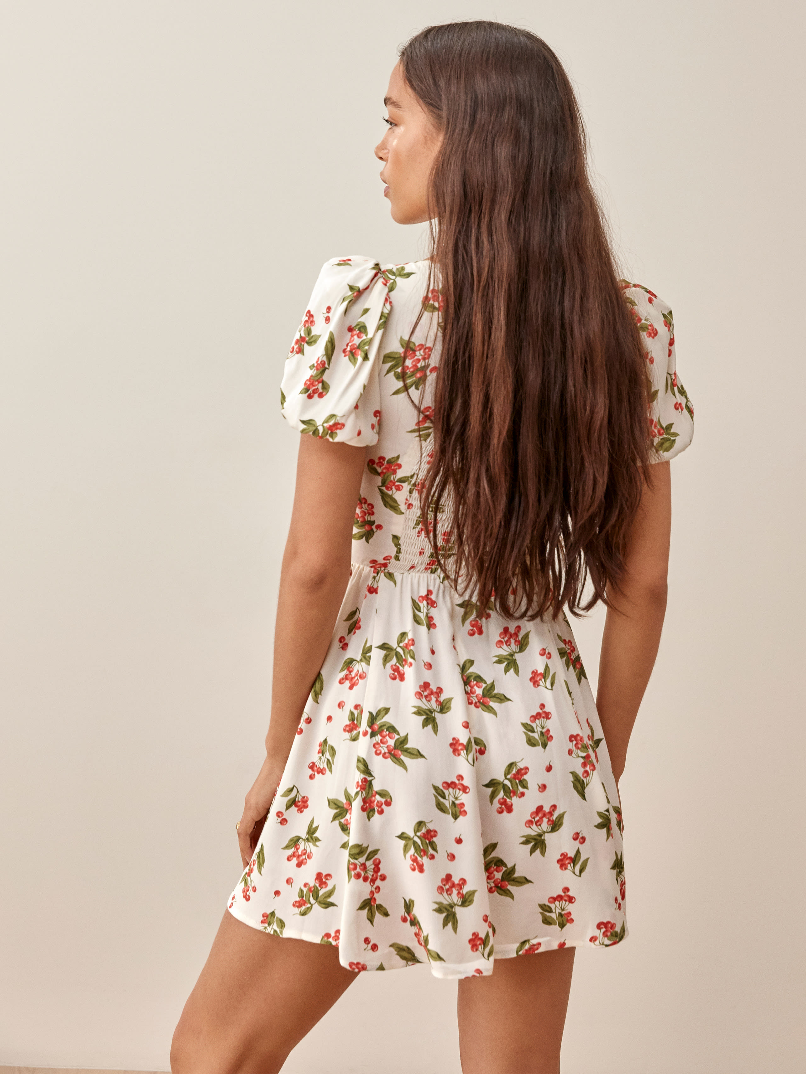 Ojai Dress Short Sleeve Mini Crepe Reformation 8108