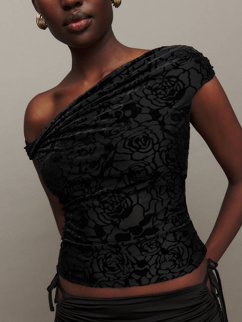Black Rose Velvet