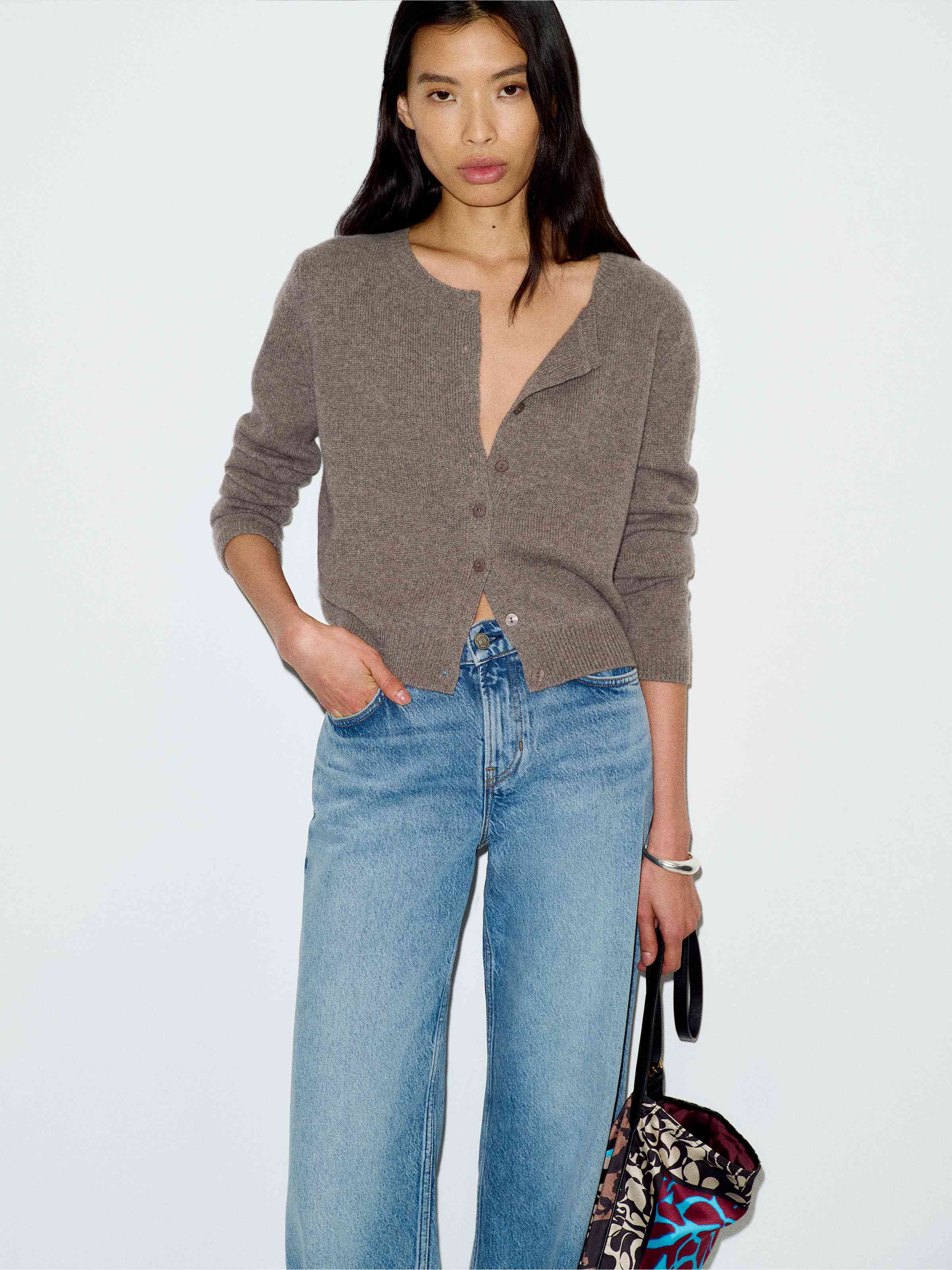 Clara Cashmere Crew Cardigan - thumbnail 2
