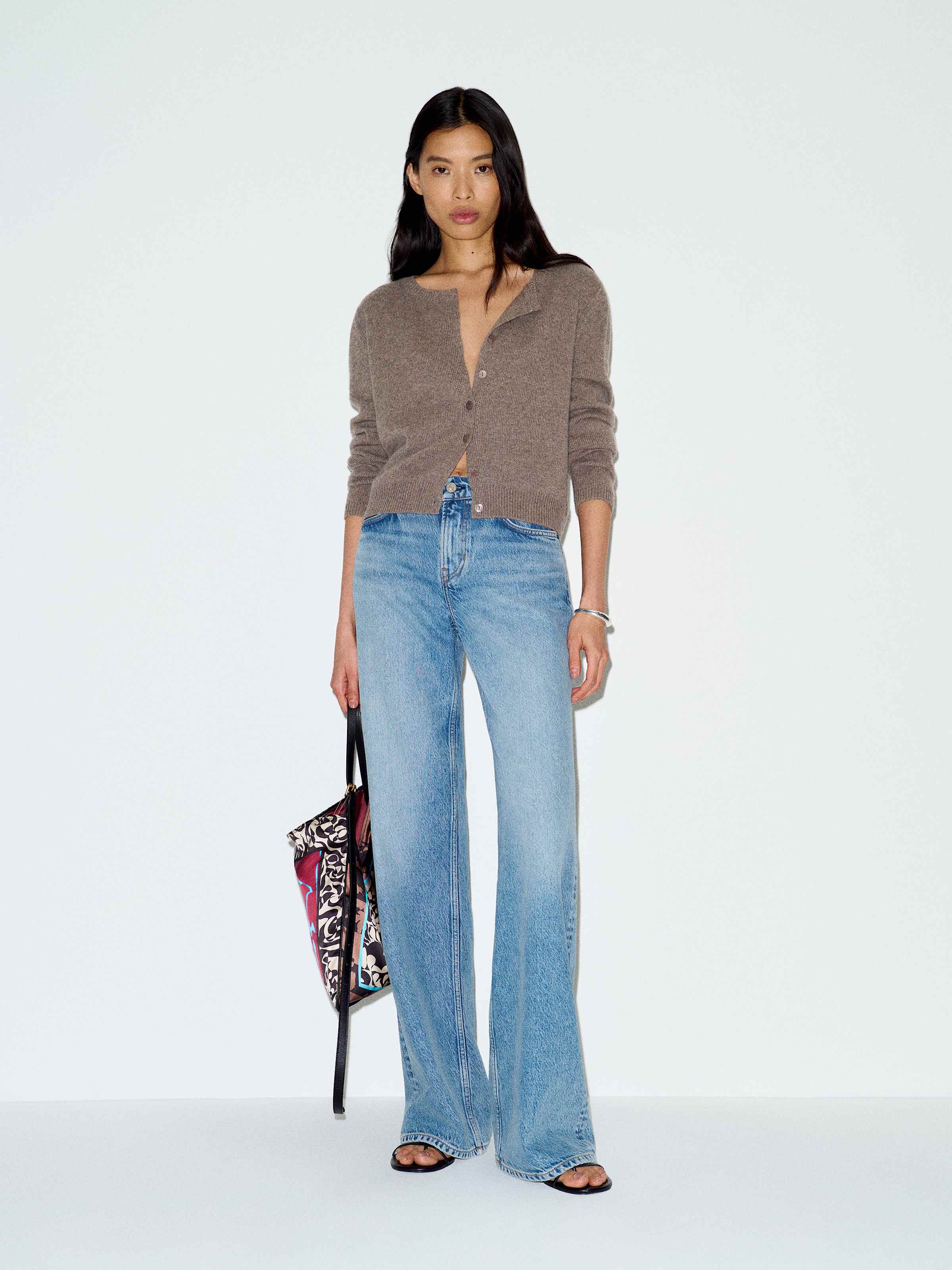 Clara Cashmere Crew Cardigan - thumbnail 4