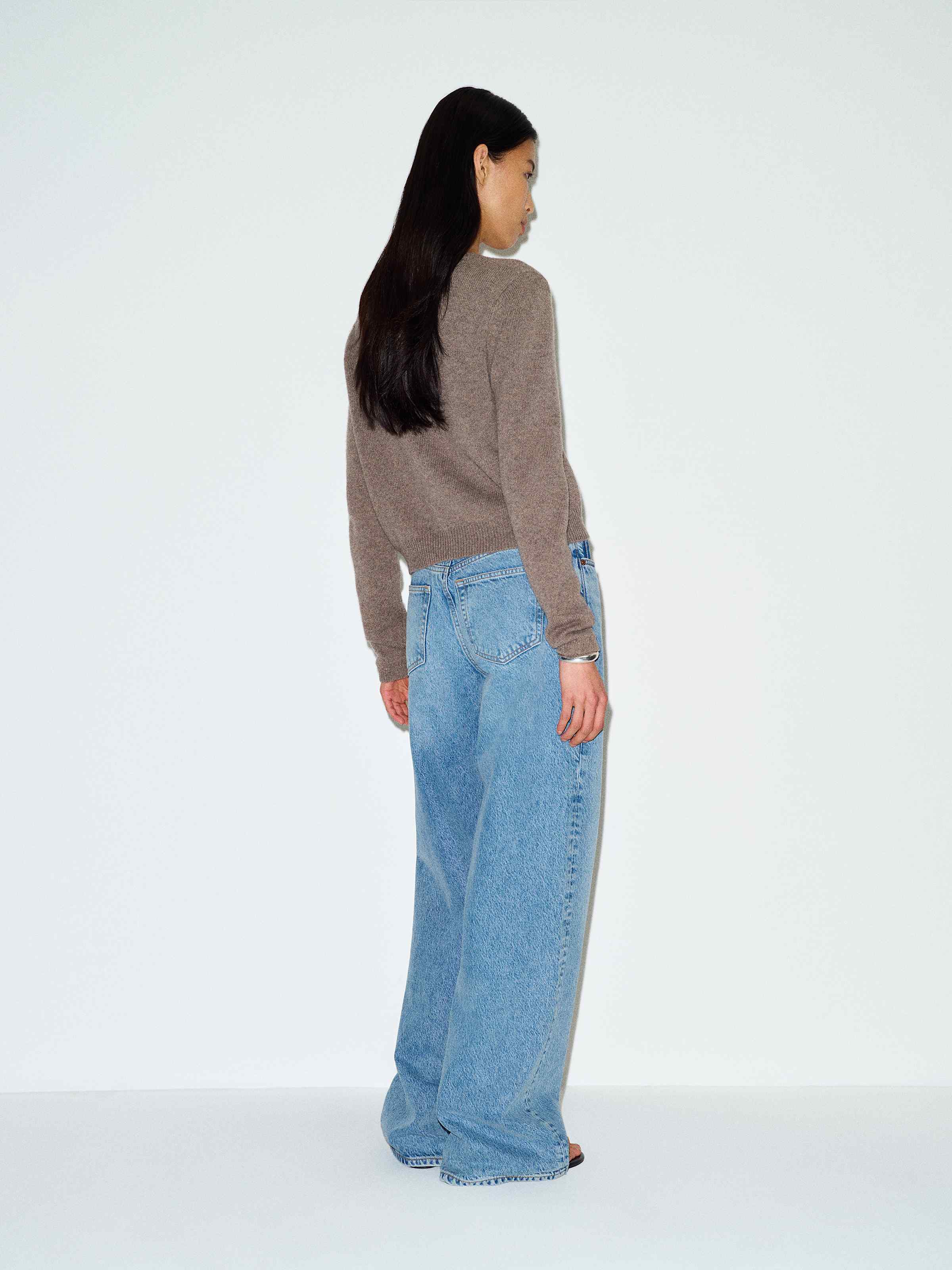Clara Cashmere Crew Cardigan - thumbnail 6