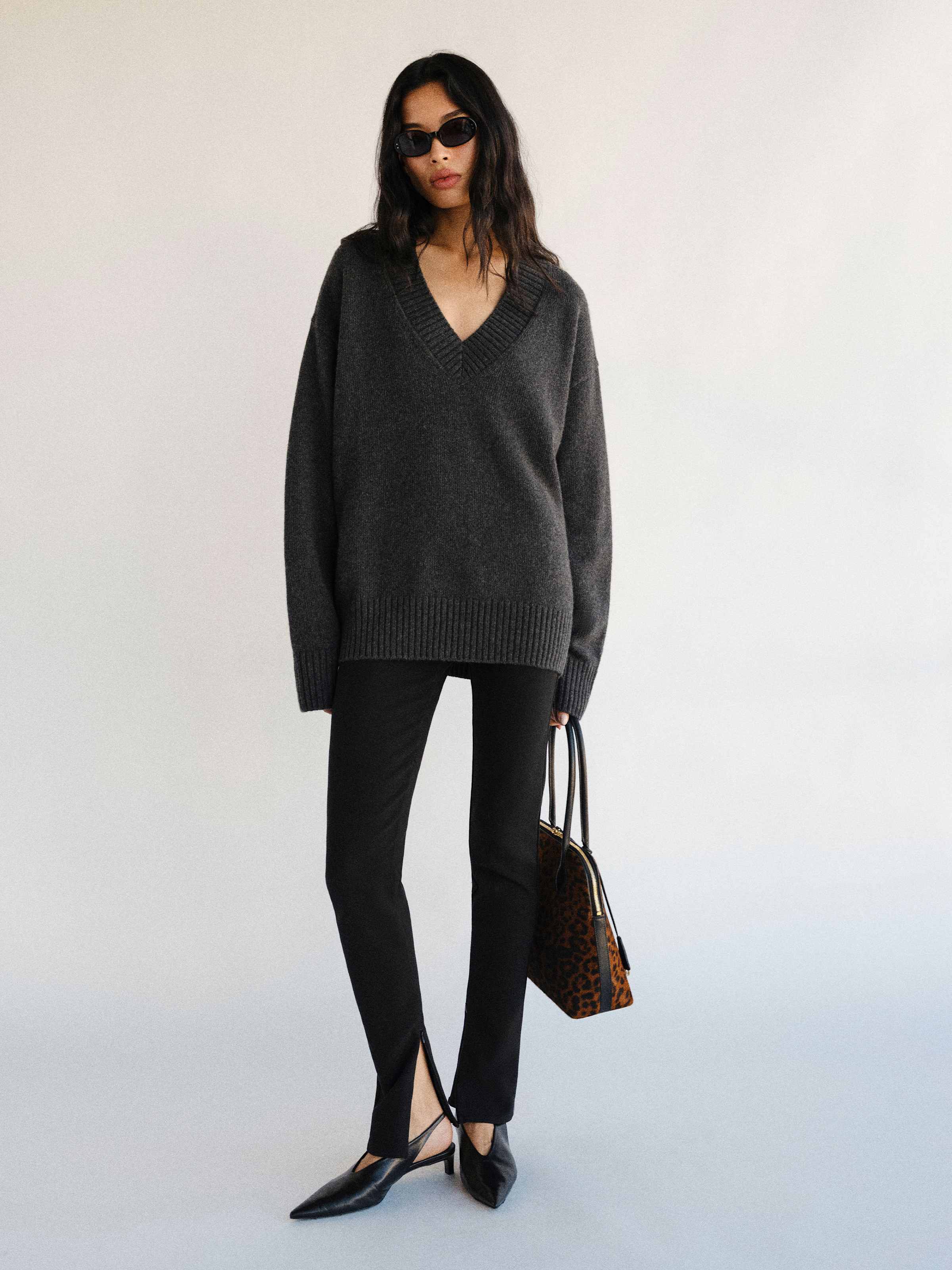 Jadey Cashmere Oversized V-Neck Sweater - thumbnail 2