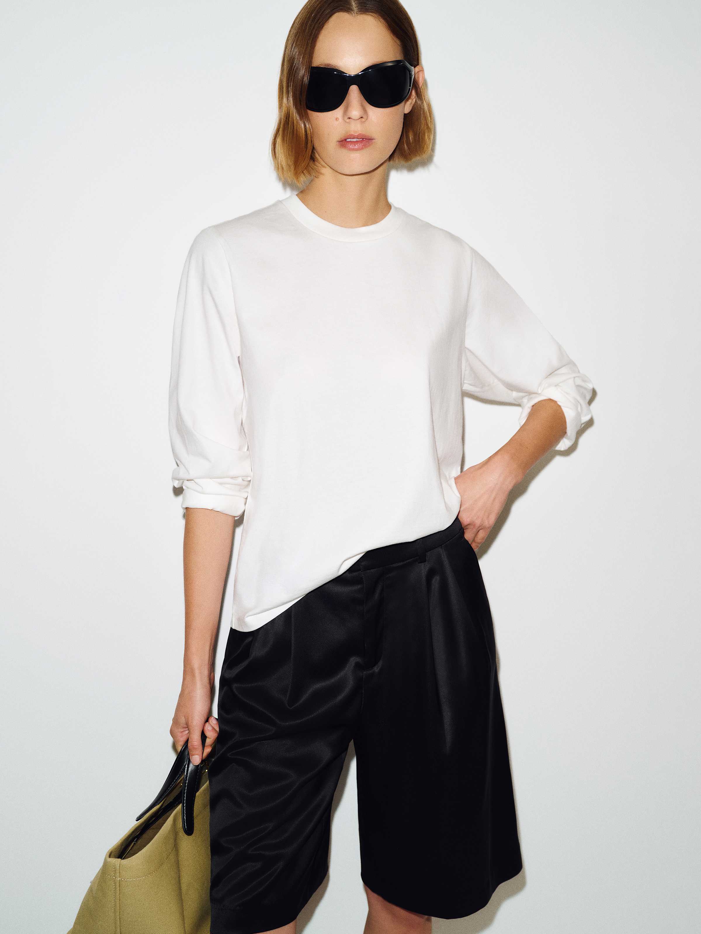 Asher Oversized Long Sleeve Tee - thumbnail 4