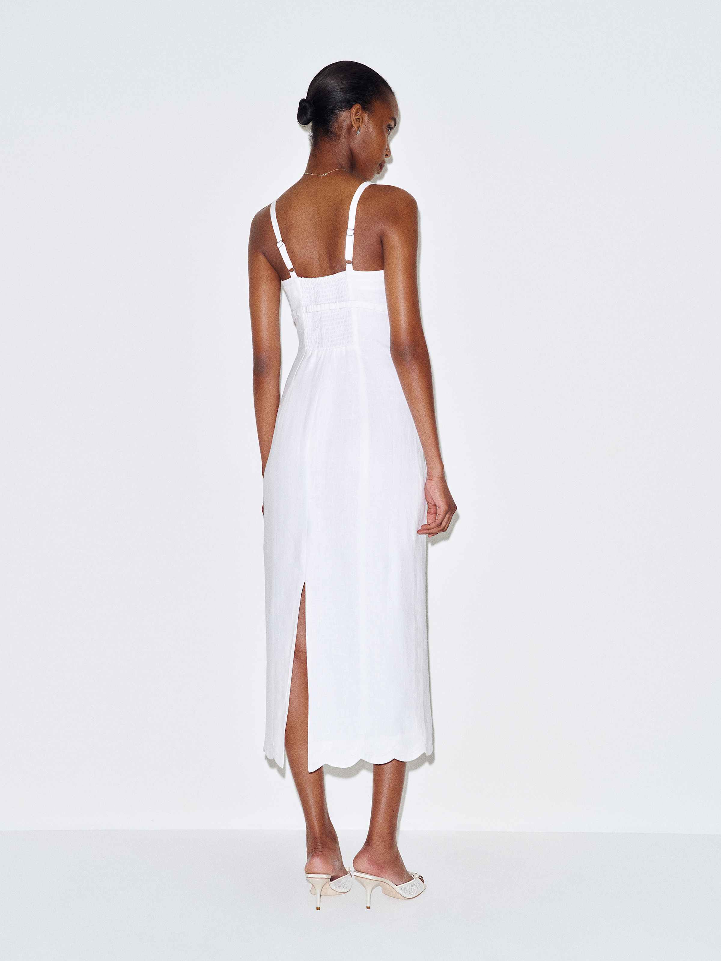 Sara Linen Dress - thumbnail 8