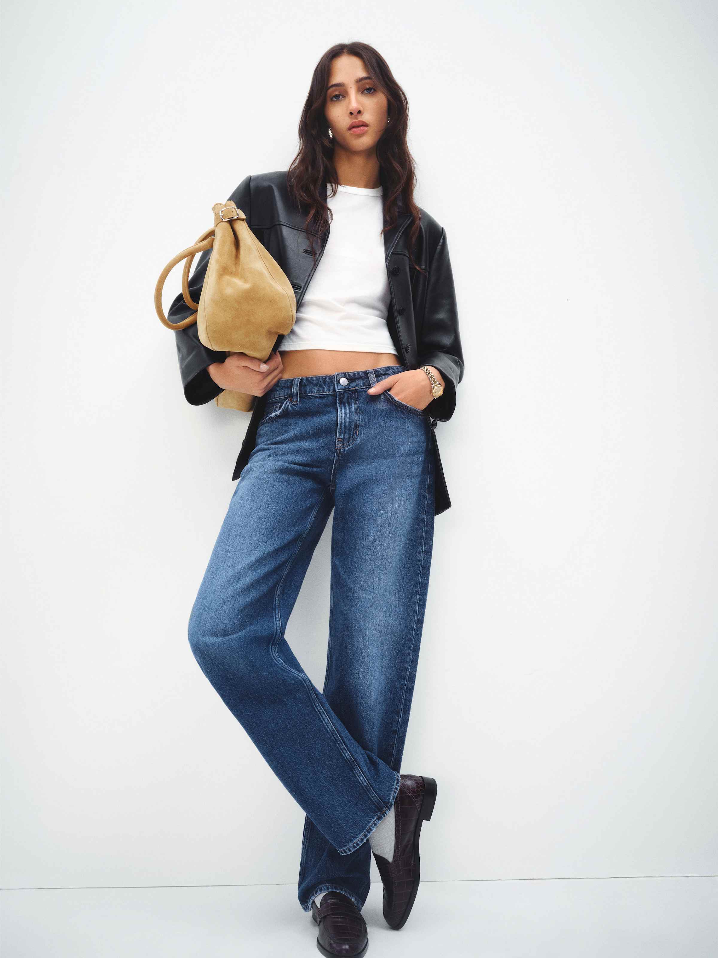 Charlee Low Rise Straight Leg Short Jeans - thumbnail 4