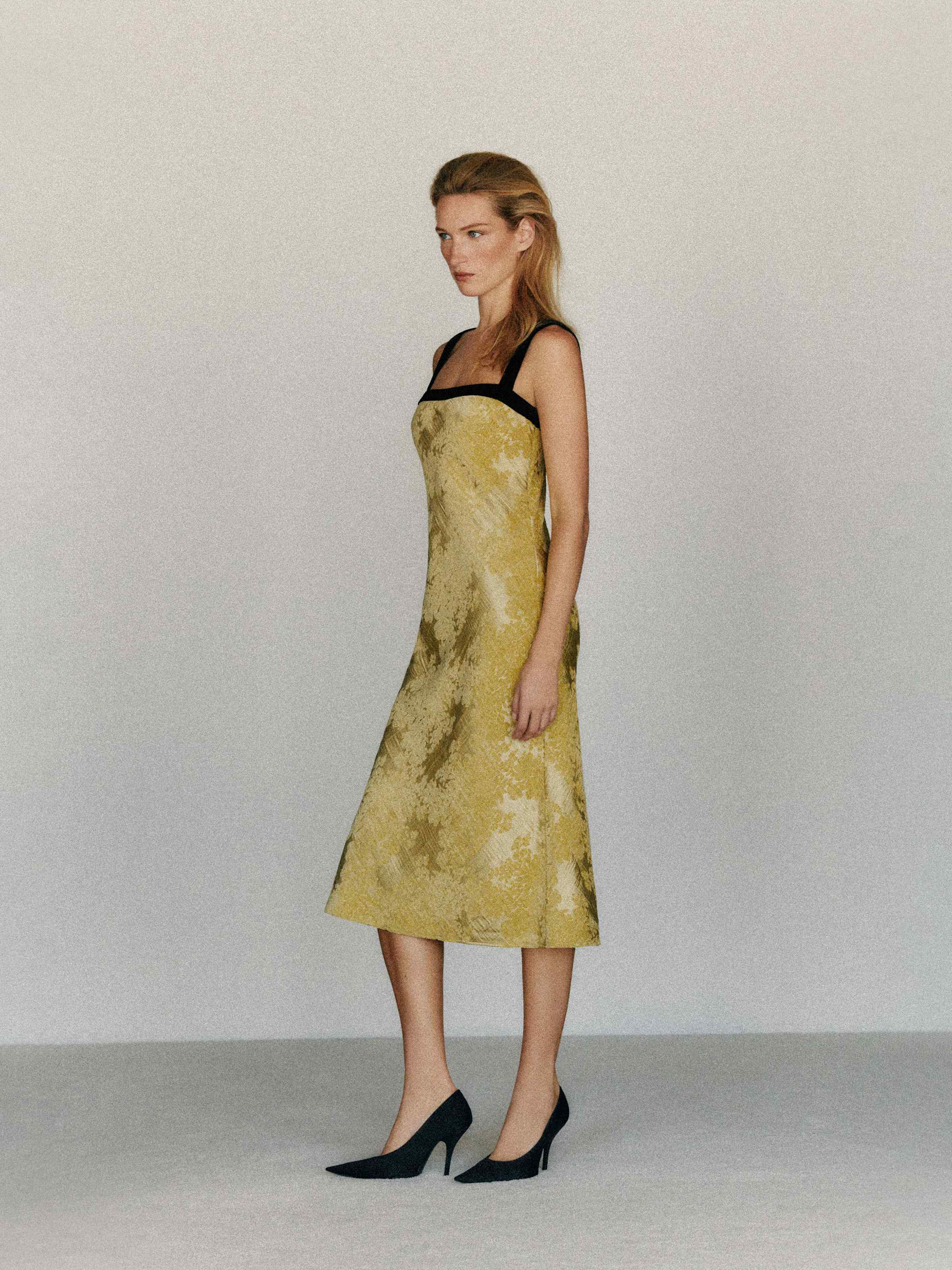 Zahara Dress - thumbnail 2