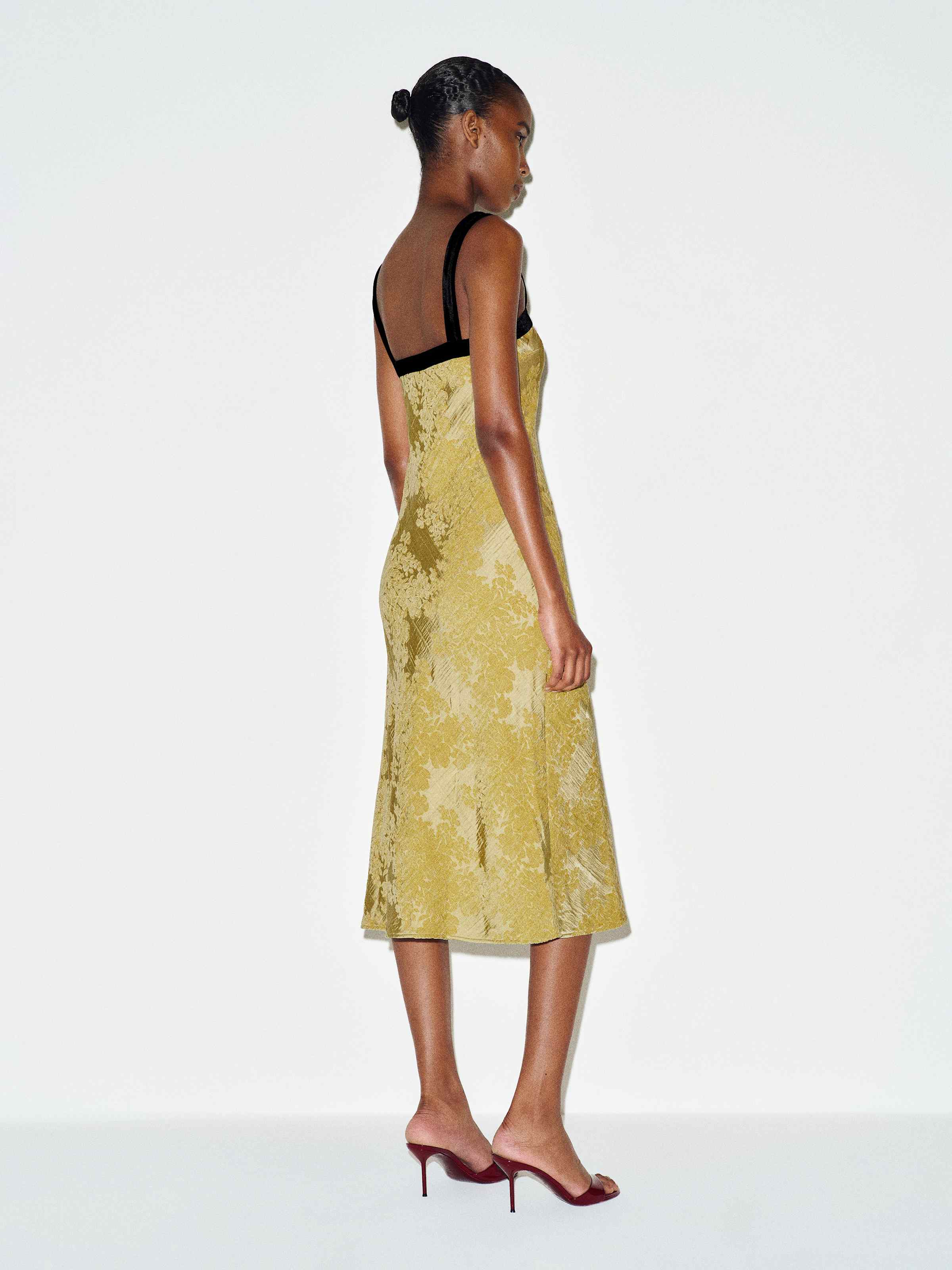 Zahara Dress - thumbnail 8