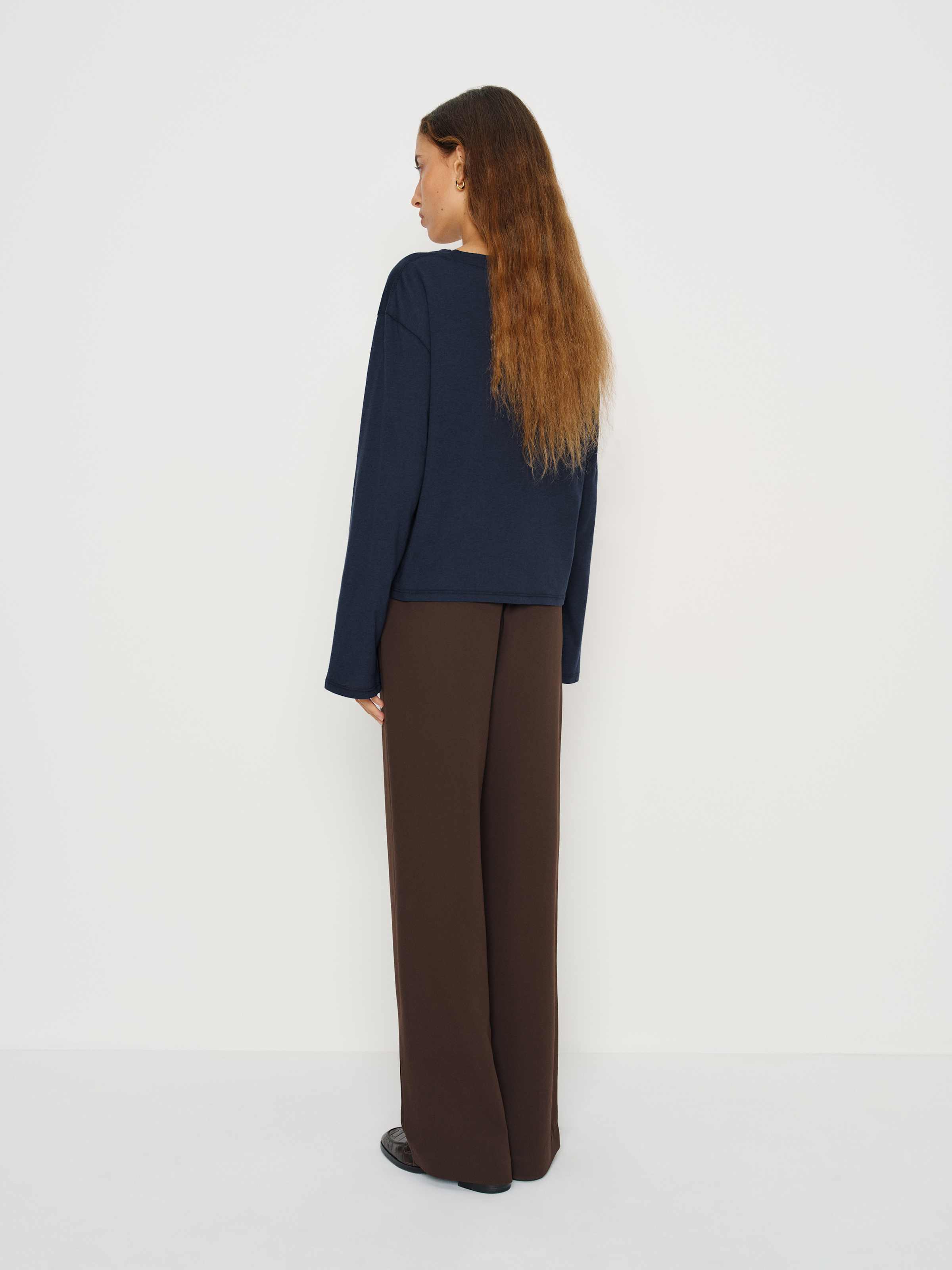 Liam Long Sleeve Oversized Tee - thumbnail 8